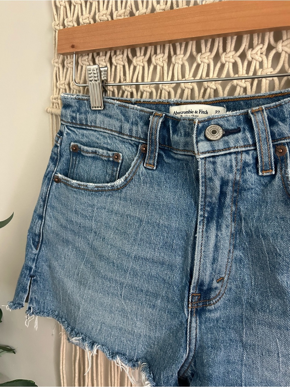 Abercrombie & Fitch High Rise Mom Short